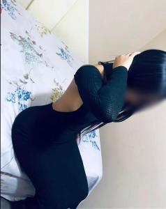 677910093: Chica busca chico en Madrid