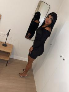 678449414: Chica busca chico en Madrid