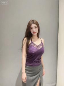 645303620: Chica busca chico en Barcelona
