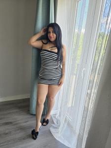 616788192: Chica busca chico en Madrid