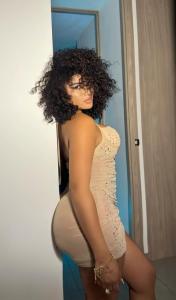 742082911: Chica busca chico en Granada