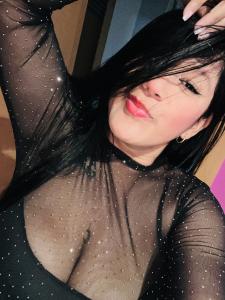 617448936: Chica busca chico en Granada