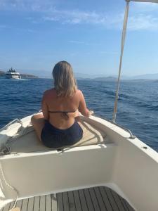 641002538: Chica busca chico en Granada