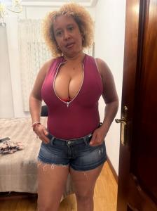 614932780: Chica busca chico en Asturias