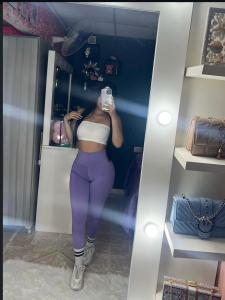674935576: Chica busca chico en Madrid