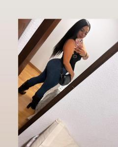 666749441: Chica busca chico en Ceuta