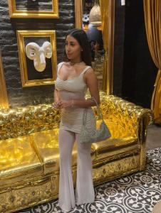 637049914: Chica busca chico en Madrid