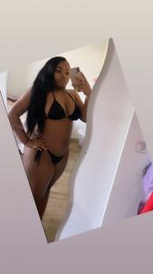 637952355: Chica busca chico en Málaga