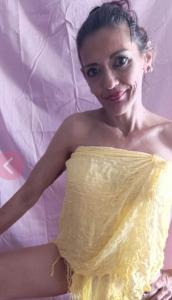 610703087: Chica busca chico en Sevilla