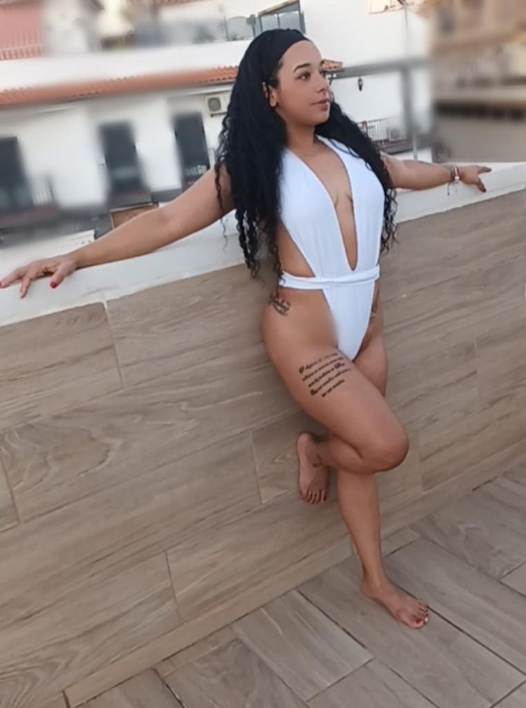 Chica busca chico en Granada: 