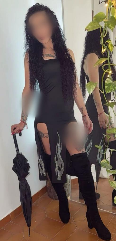 Chica busca chico en Almería: 