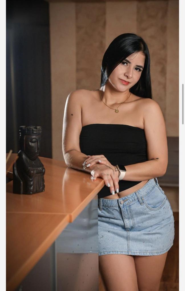 Chica busca chico en Alicante: 