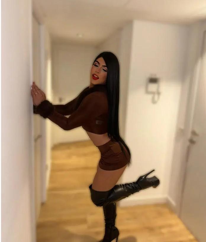 602677254: Travesti en Menorca