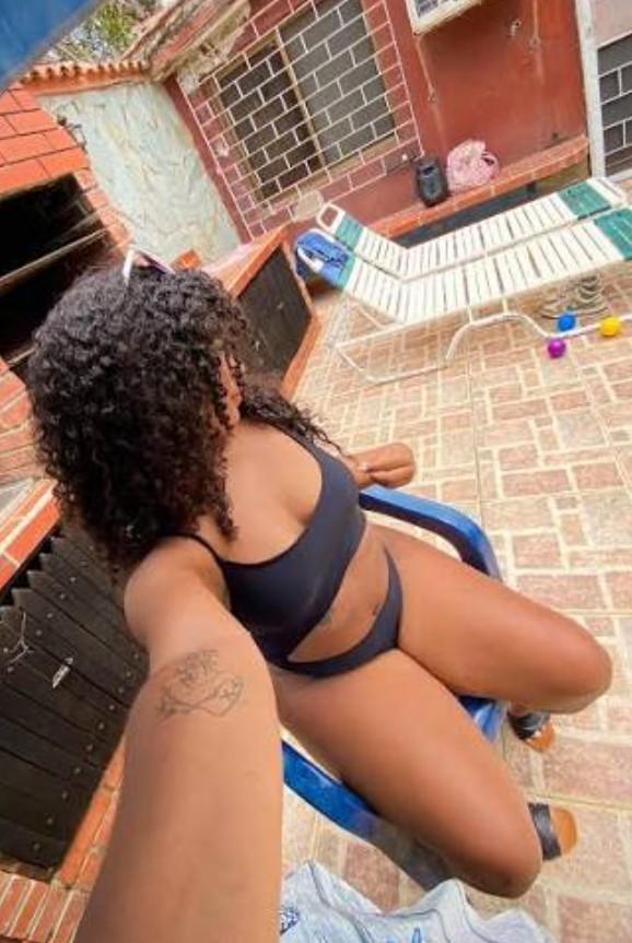 614672283: Chica busca chico en Málaga