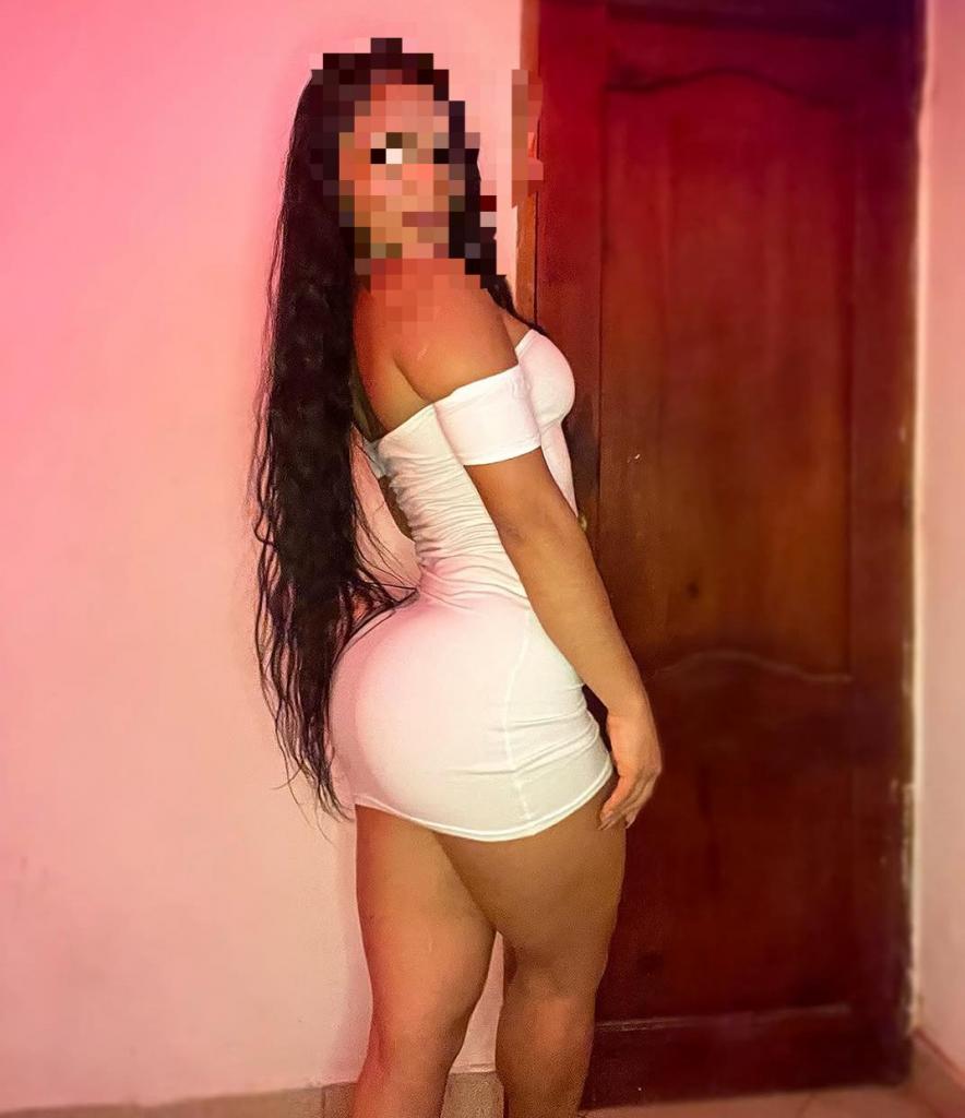 622931267: Chica busca chico en Cantabria