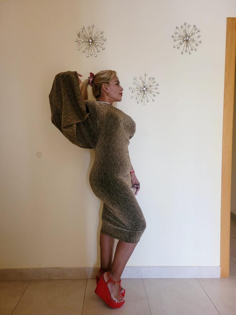 Chica busca chico en Tenerife: 