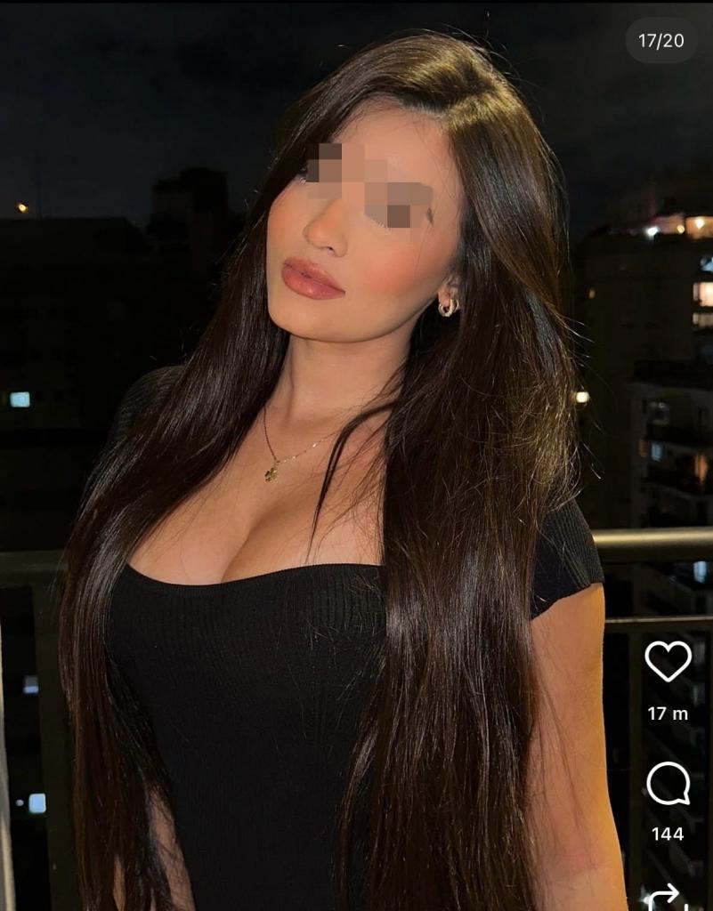 623419134: Chica busca chico en La Coruña