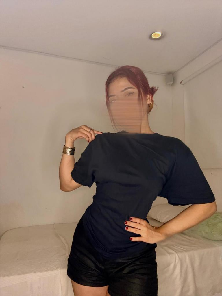 Chica busca chico en Madrid: Chica busca chico
