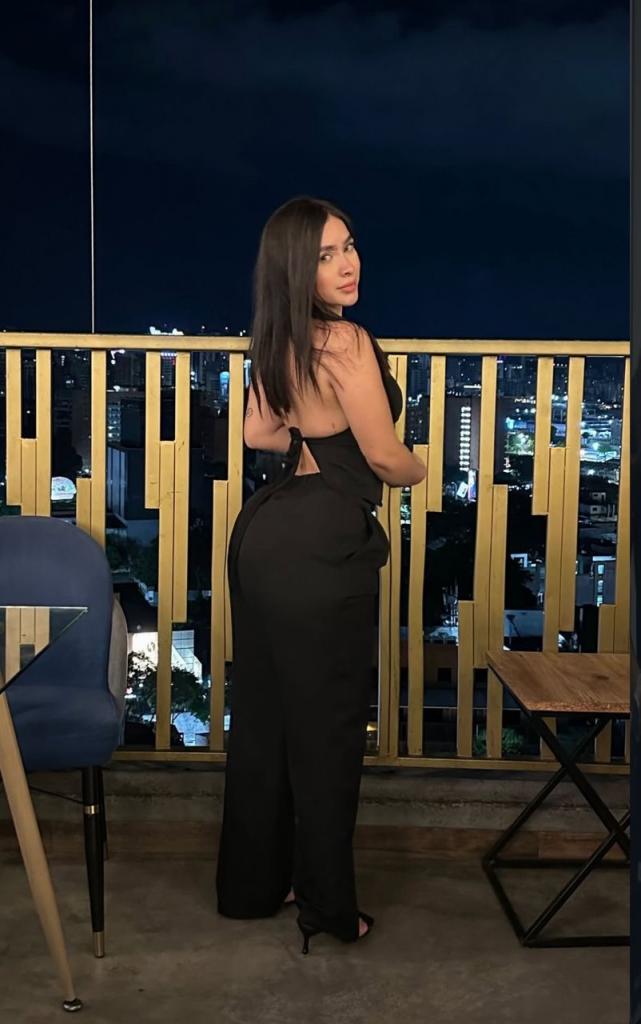 607114882: Chica busca chico en Pontevedra