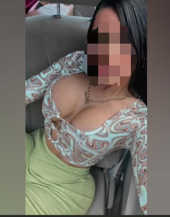 Chica busca chico en Almería: 