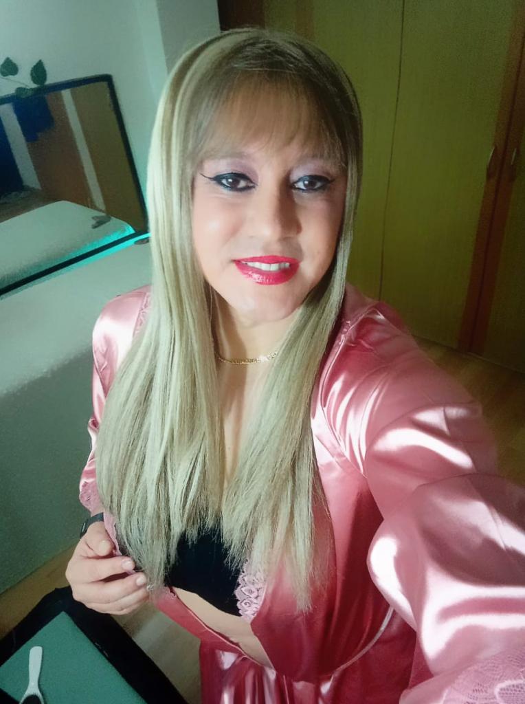 632948188: Transexual en Huelva