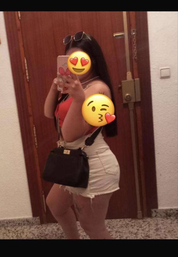 Chica busca chico en Granada: 