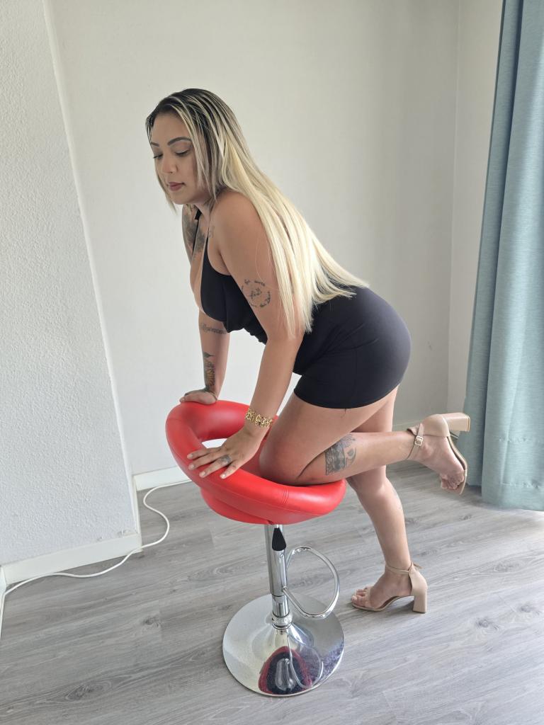 Chica busca chico en Madrid: 