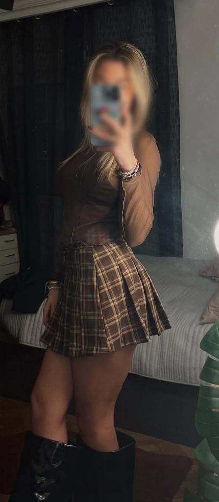 Chica busca chico en Pontevedra: 