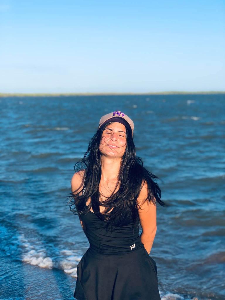 645098228: Chica busca chico en Tenerife