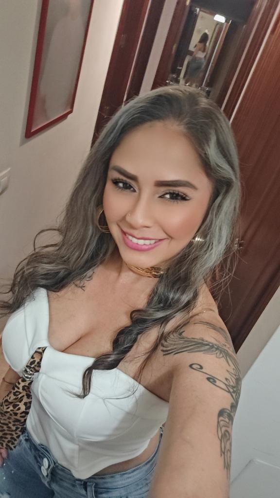 Chica busca chico en Tenerife: 