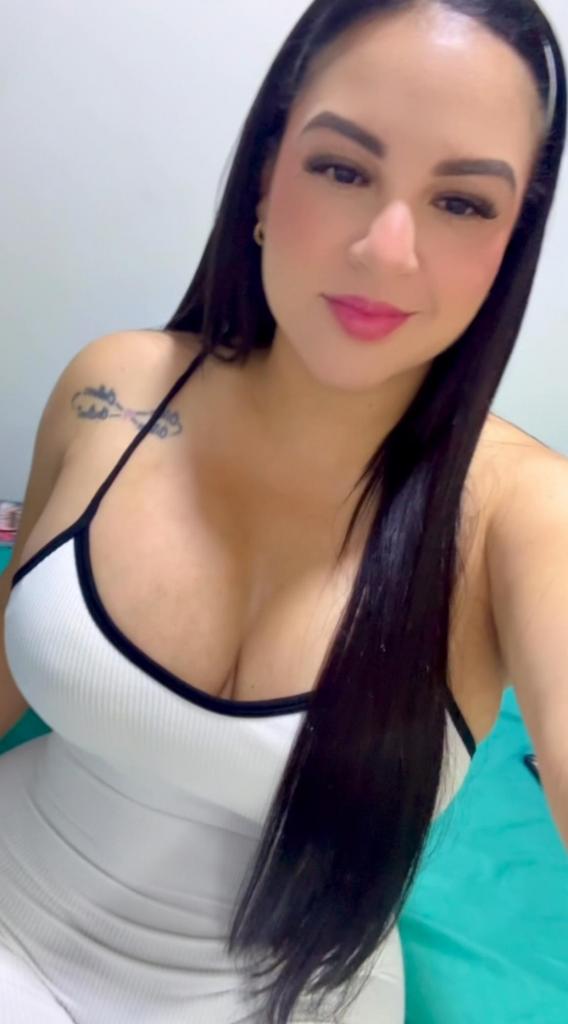 627558028: Chica busca chico en Pontevedra