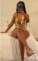 643090851: Chica busca chico en La Coruña