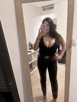 672126389: Chica busca chico en Málaga