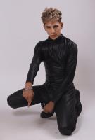 631746177: Chico busca chica en Madrid