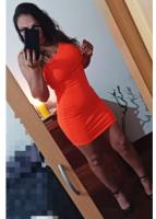 643906968: Chica busca chico en Pontevedra