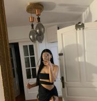 647315397: Chica busca chico en Madrid