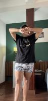695069762: Chico busca chica en Pontevedra