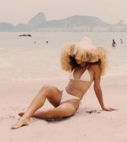 663195950: Chica busca chico en Tarragona