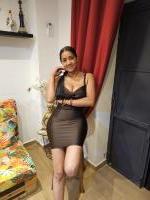 643373879: Chica busca chico en Sevilla