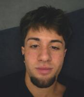 657408444: Chico busca chica en La Coruña