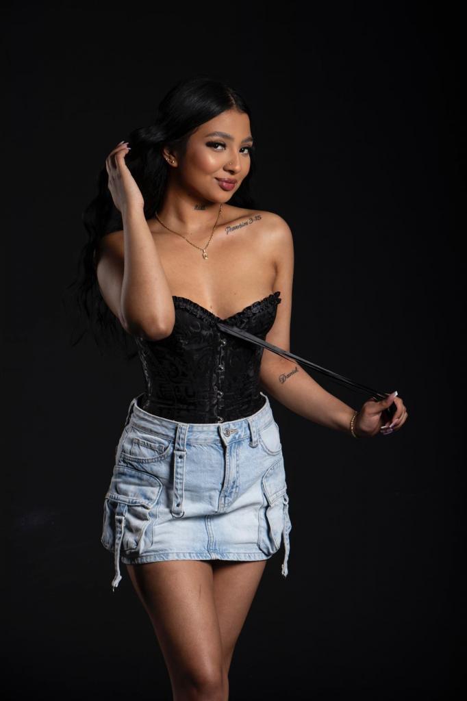 Chica busca chico en Madrid: Chica busca chico