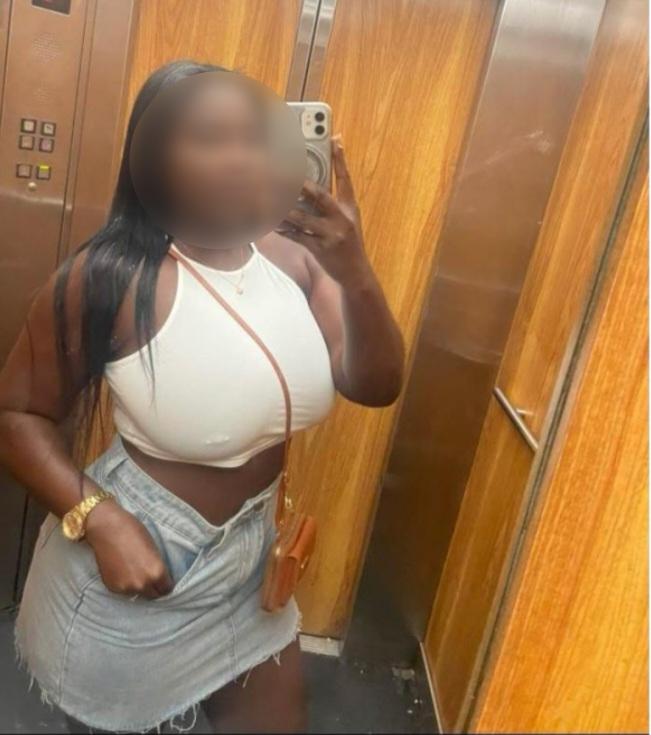 623205577: Chica busca chico en Cantabria