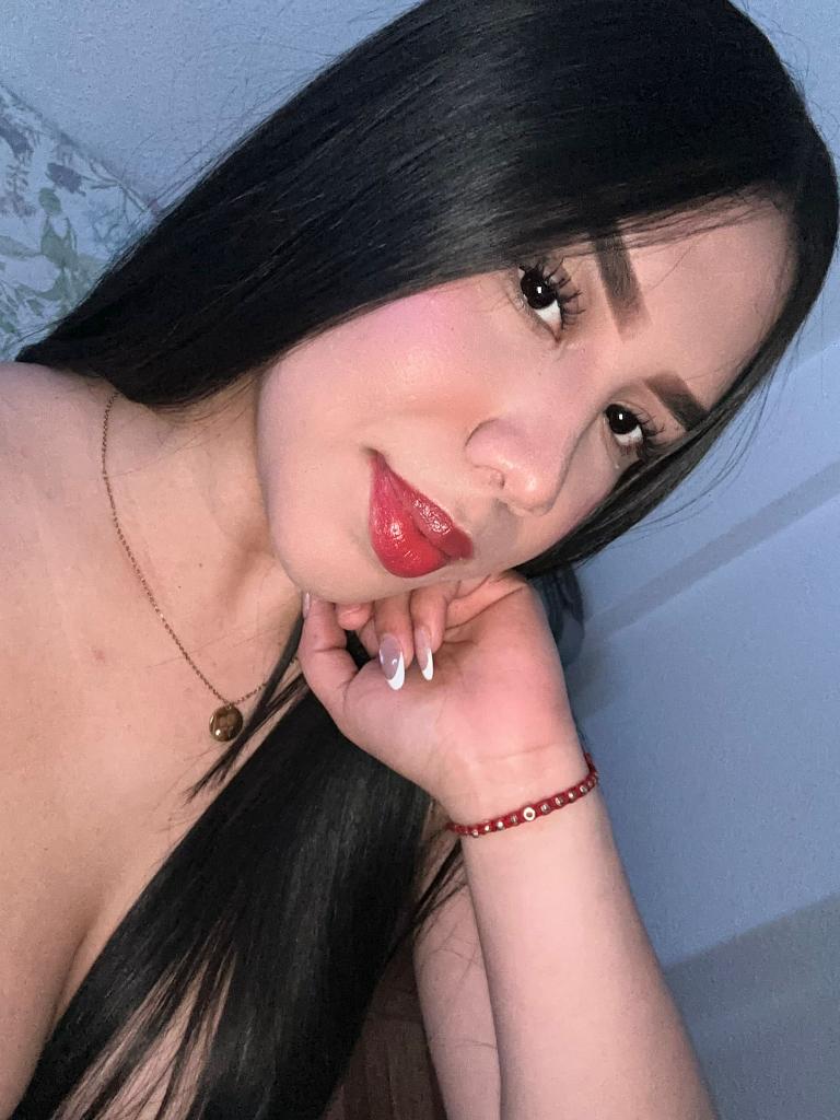 672506295: Chica busca chico en Málaga
