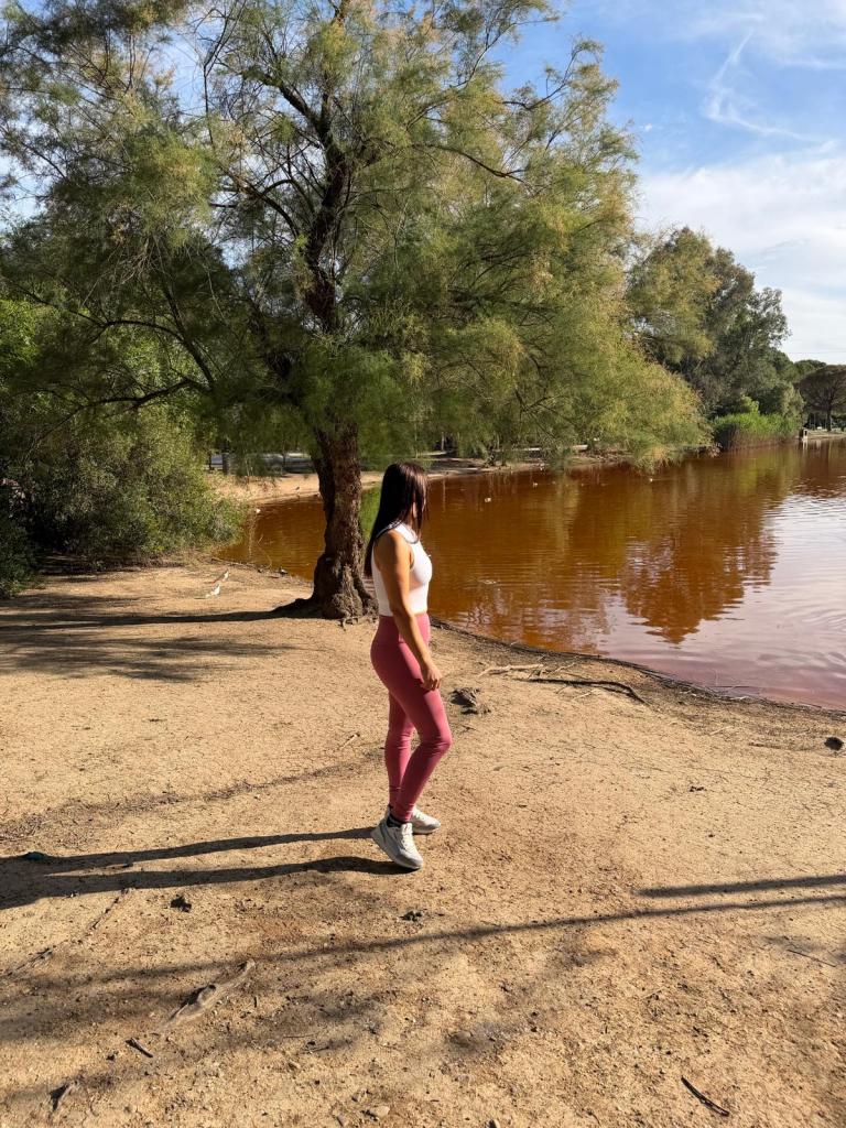 Chica busca chico en Sevilla: 