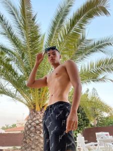 634140210: Chico busca chica en Valladolid