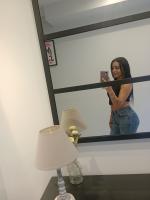 623568523: Chica busca chico en Barcelona