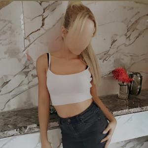 Chica busca chico en Barcelona: 