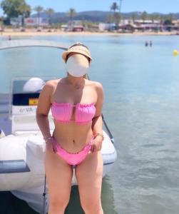 695441347: Chica busca chico en Cáceres
