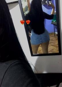 Chica busca chico en Cádiz: 