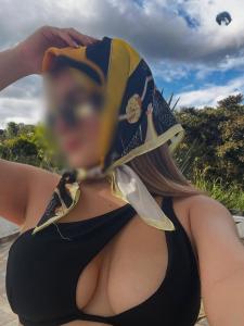 Chica busca chico en Tenerife: 